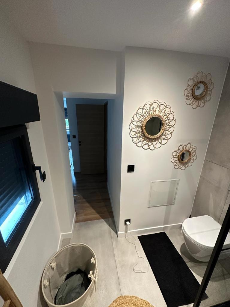 Chambres Dans Maison Neuve Au Style Chic Et Boheme Villeneuve-sous-Dammartin 外观 照片
