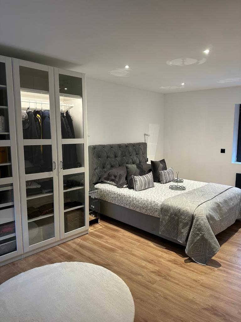 Chambres Dans Maison Neuve Au Style Chic Et Boheme Villeneuve-sous-Dammartin 外观 照片